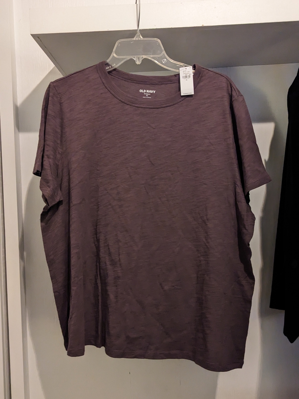 Old Navy Short-Sleeve Crew Tee in Plum